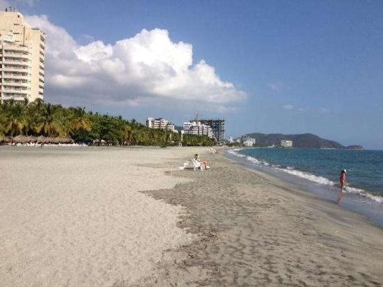 A 5 Minutos De La Playa Horizonte, Apartamento *